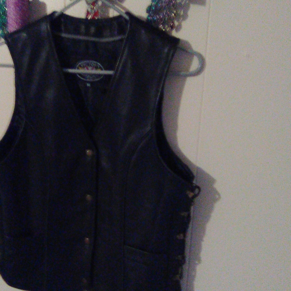 Victory vest